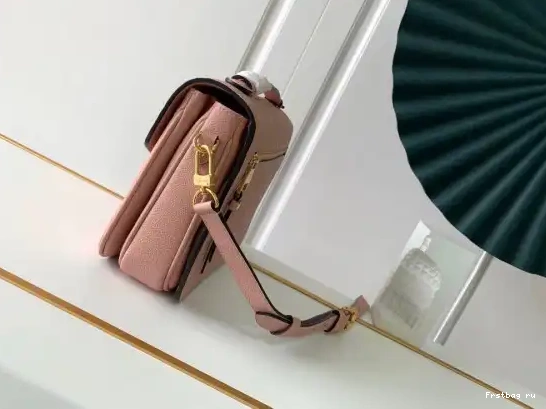 Frstbag ru Pochette Louis Metis Vuitton 0525